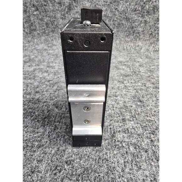 Weidmuller IE-SW-BL05-5TX Ethernet Switch Rev 2.0 1240850000 - Picture 5 of 6